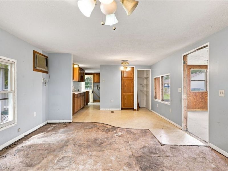 405 Palomino Court, Lagrange, OH 44050 Photo 5