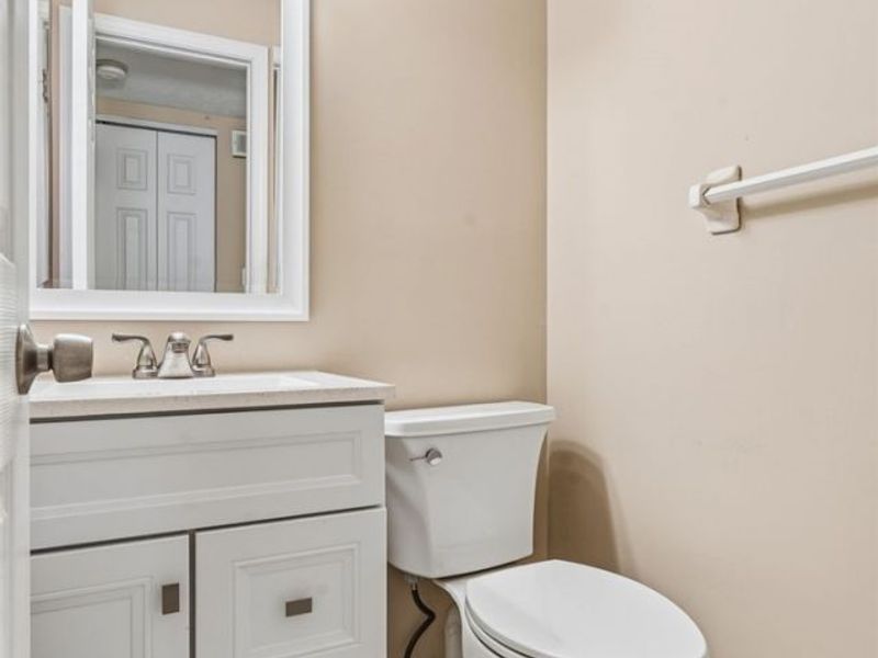 2652 Massillon Road, Akron, OH 44312 Photo 14