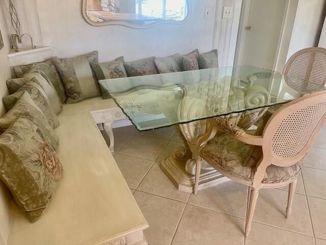 113 Lakes End Drive, Unit Apt c, Fort Pierce, FL 34982 Photo