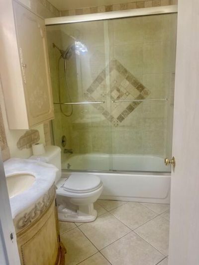 113 Lakes End Drive, Unit Apt c, Fort Pierce, FL 34982 Photo