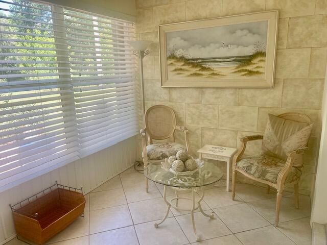 113 Lakes End Drive, Unit Apt c, Fort Pierce, FL 34982 Photo