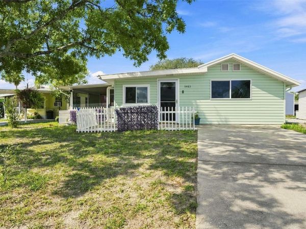 9483 GRAY FOX DRIVE , WEEKI WACHEE, FL 34613
