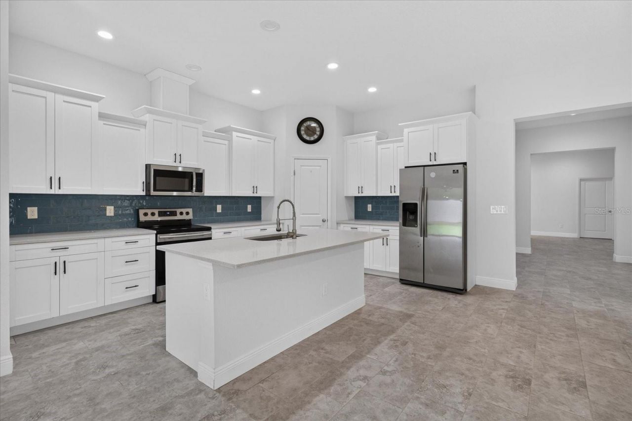 5114 Chilkoot Street, Tampa, FL 33617 Photo