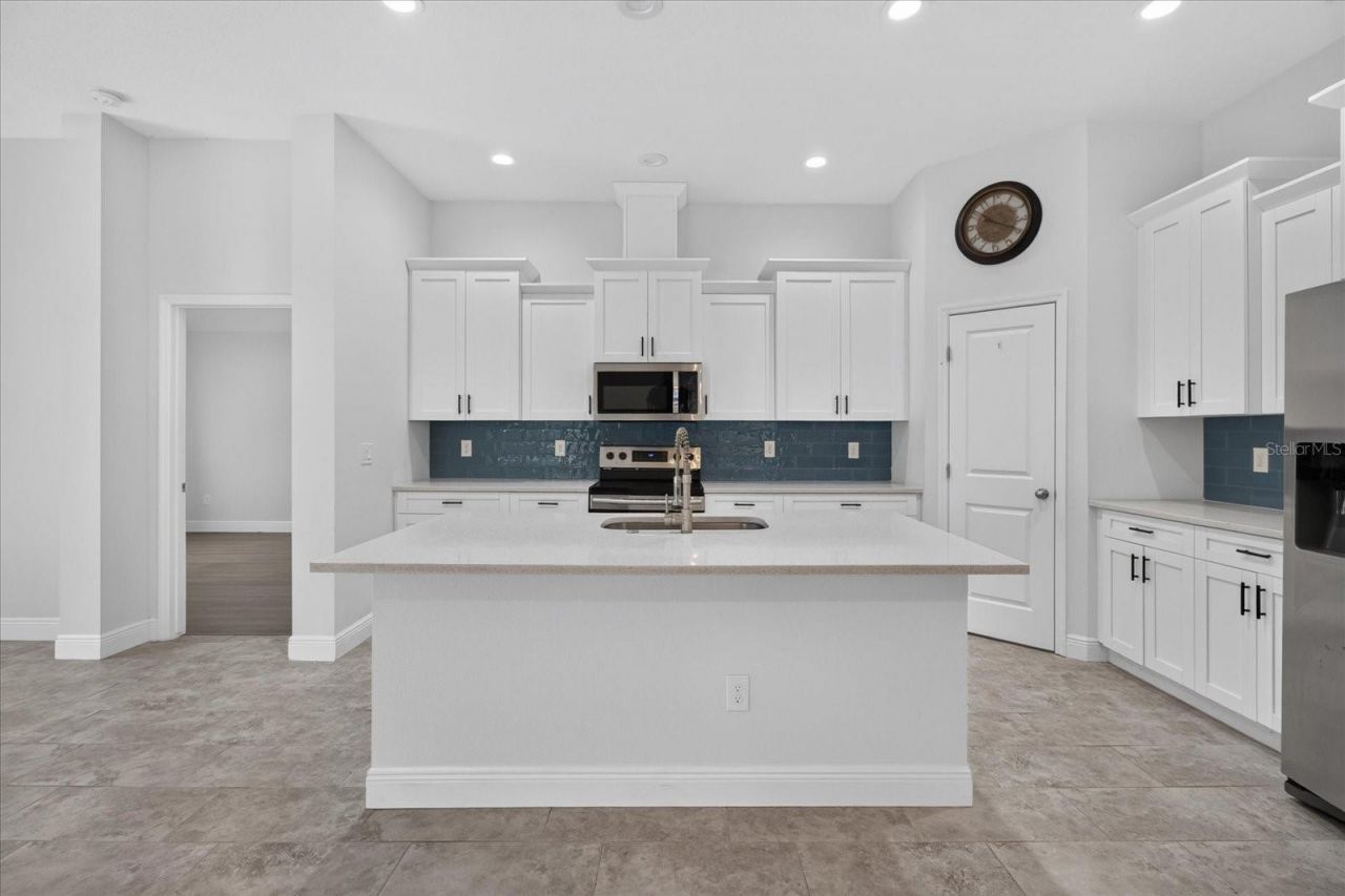 5114 Chilkoot Street, Tampa, FL 33617 Photo
