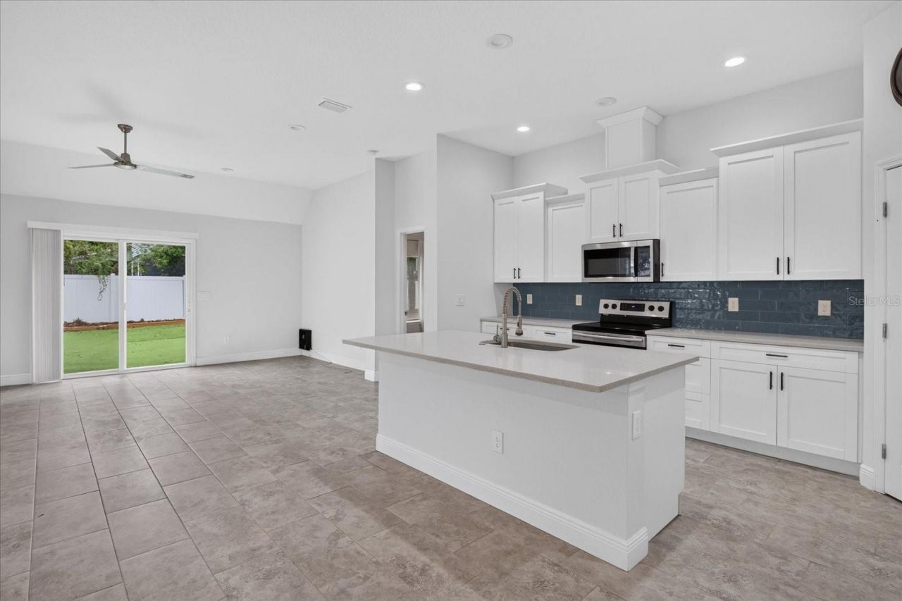 5114 Chilkoot Street, Tampa, FL 33617 Photo