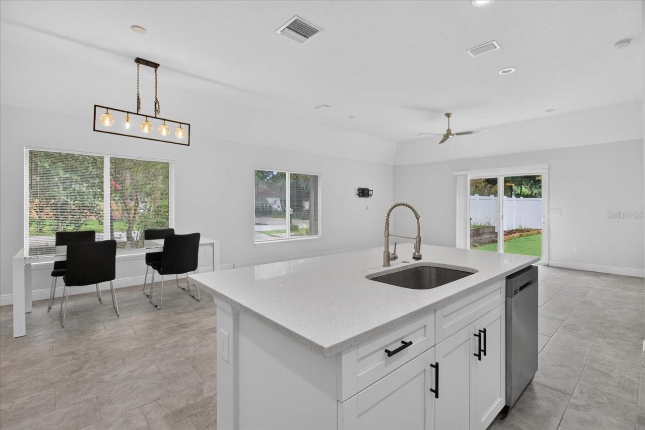 5114 Chilkoot Street, Tampa, FL 33617 Photo