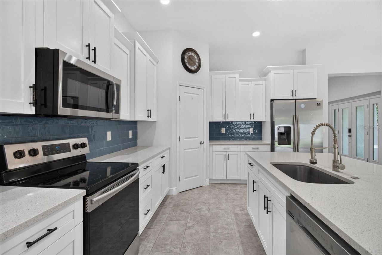 5114 Chilkoot Street, Tampa, FL 33617 Photo