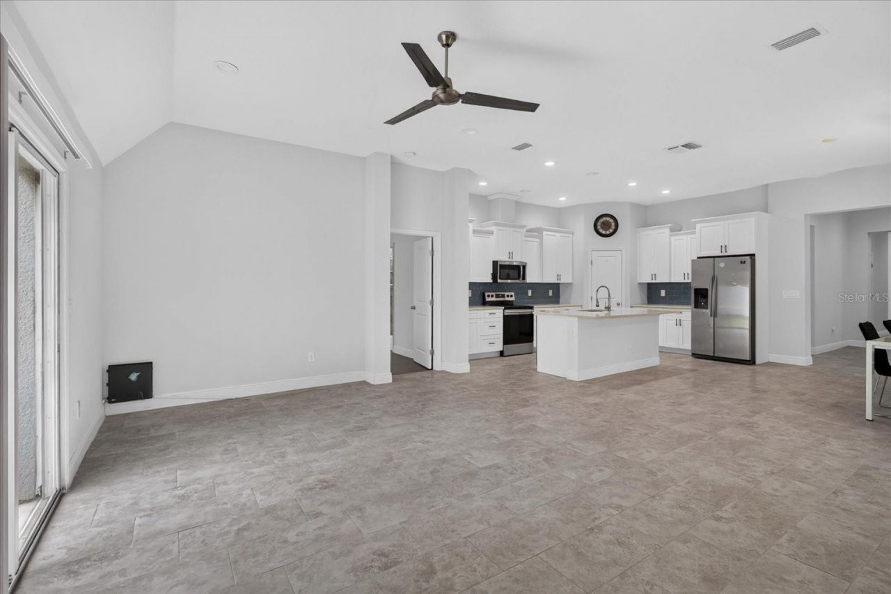 5114 Chilkoot Street, Tampa, FL 33617 Photo