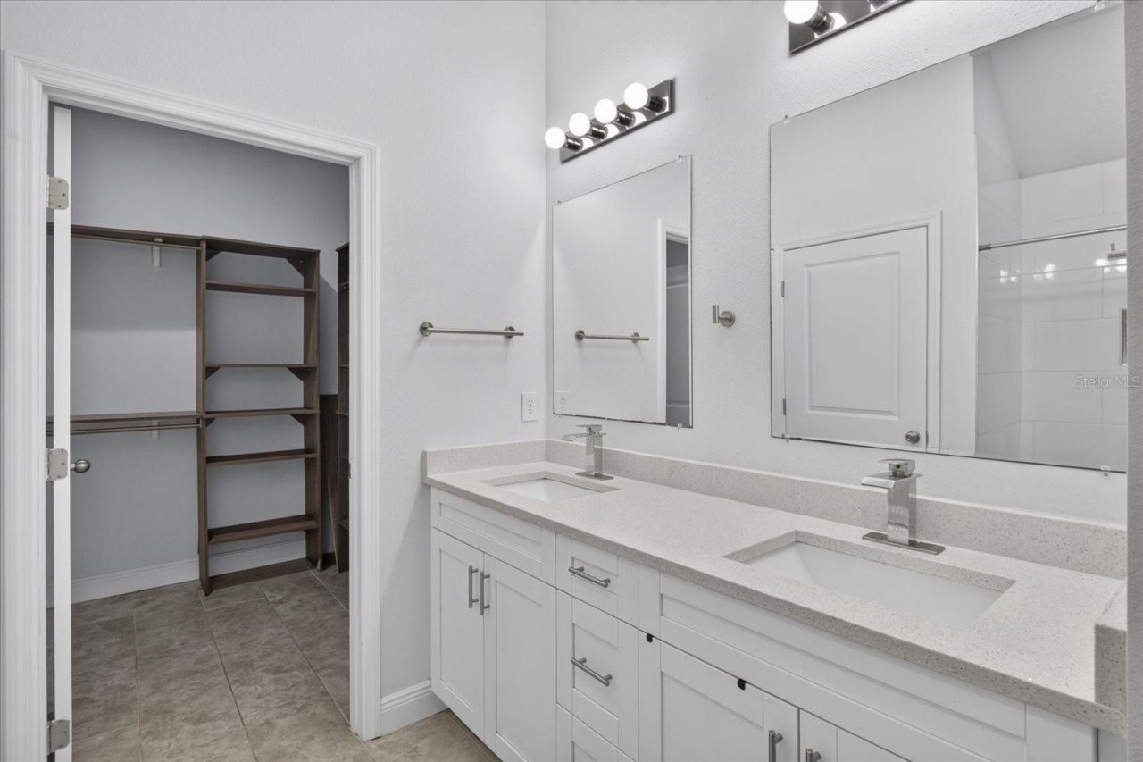 5114 Chilkoot Street, Tampa, FL 33617 Photo