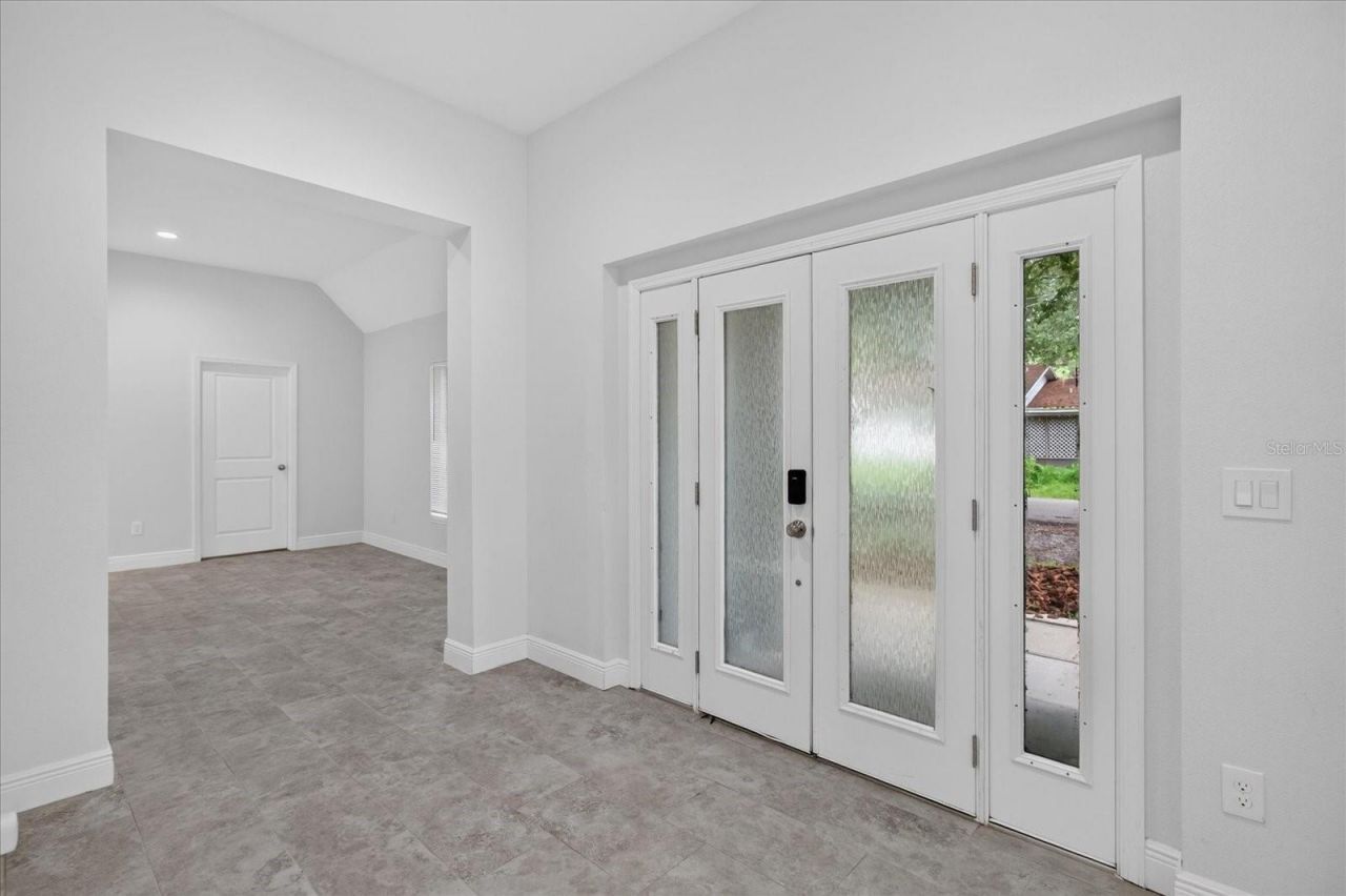 5114 Chilkoot Street, Tampa, FL 33617 Photo