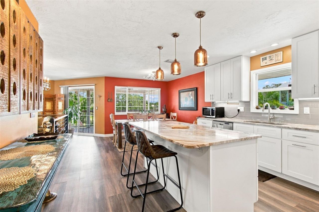 389 Georgia Avenue, Crystal Beach, FL 34681 Photo
