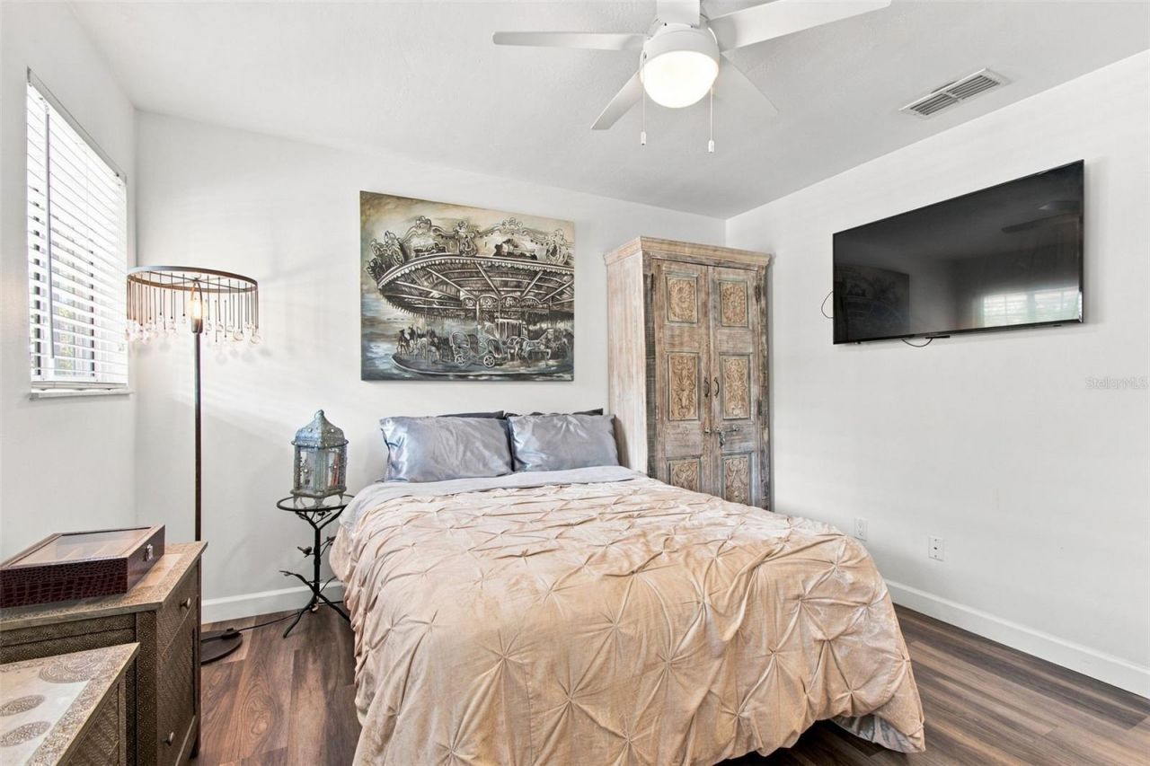 389 Georgia Avenue, Crystal Beach, FL 34681 Photo