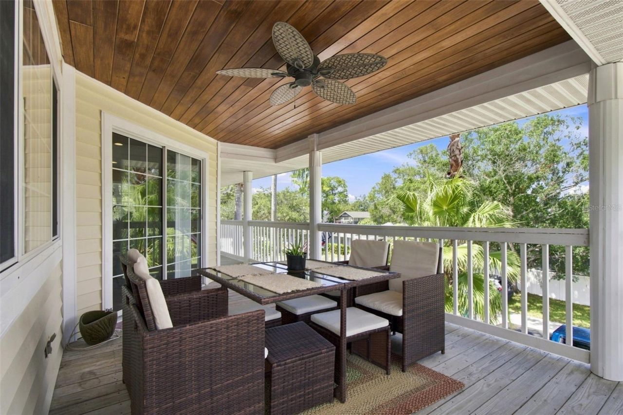 389 Georgia Avenue, Crystal Beach, FL 34681 Photo