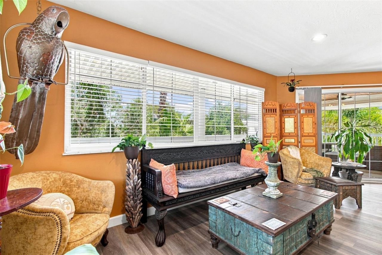 389 Georgia Avenue, Crystal Beach, FL 34681 Photo