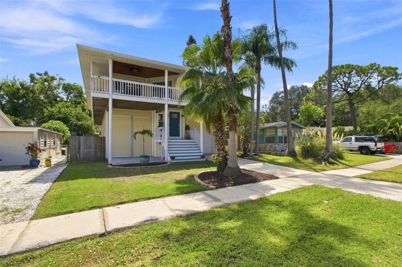 389 Georgia Avenue, Crystal Beach, FL 34681 Photo