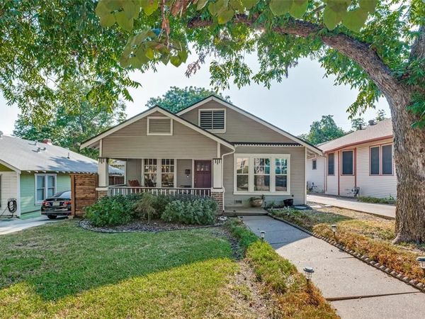 1010 Woodlawn Avenue, Dallas, TX 75208