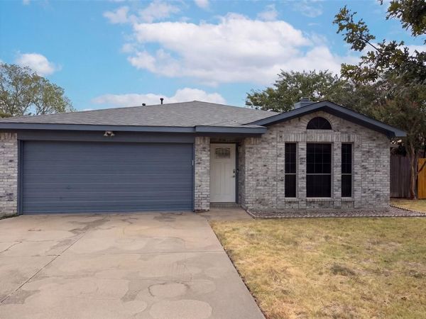 713 Buddy L Drive, Fort Worth, TX 76108