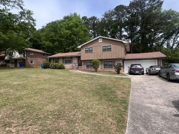 4240 Melanie Lane, Atlanta, GA 30349