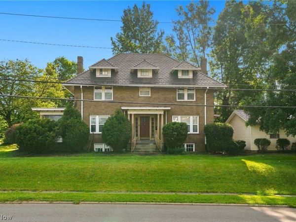 1272 Blue Avenue , Zanesville, OH 43701