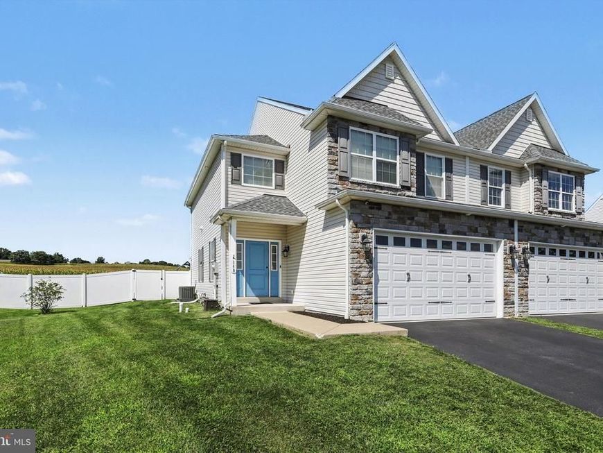 140 Canvasback Lane , Unit 22, Elizabethtown, PA 17022 Main Photo