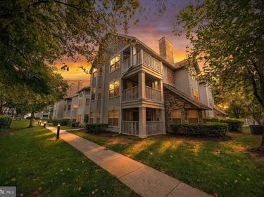 5636 WILLOUGHBY NEWTON DRIVE, Unit 37, CENTREVILLE, VA 20120