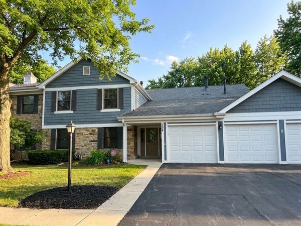 734 PLUMTREE Court , Unit C1, Wheeling, IL 60090