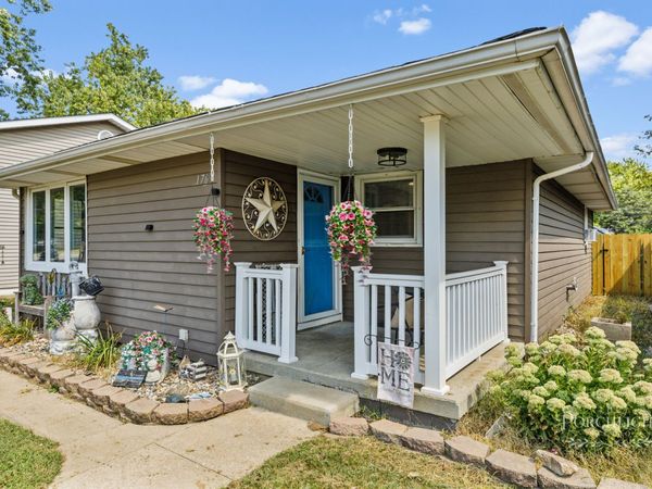 176 S Jefferson Avenue , Bradley, IL 60915