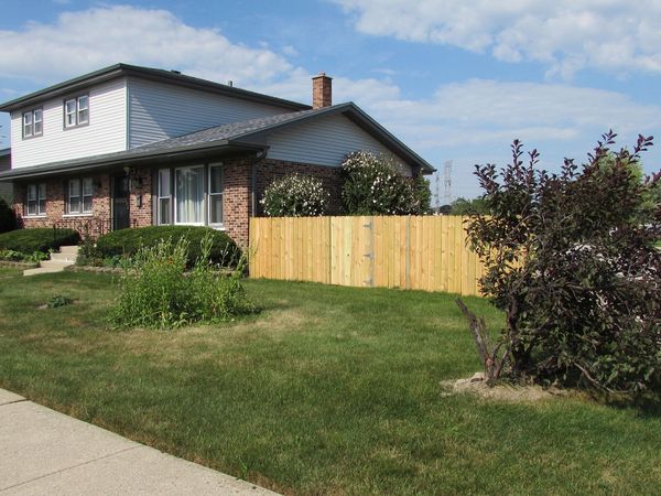 9235 N Callero Drive, Niles, IL 60714