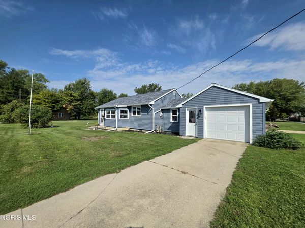 508 W Maple Street , North Baltimore, OH 45872