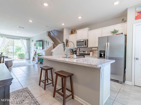 575 OAKLEAF PLANTATION Parkway, Unit 1606, Orange Park, FL 32065