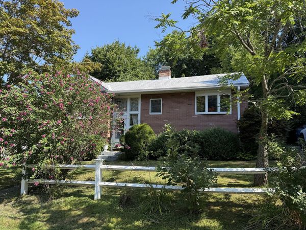 100 Walnut St, Canton, MA 02021
