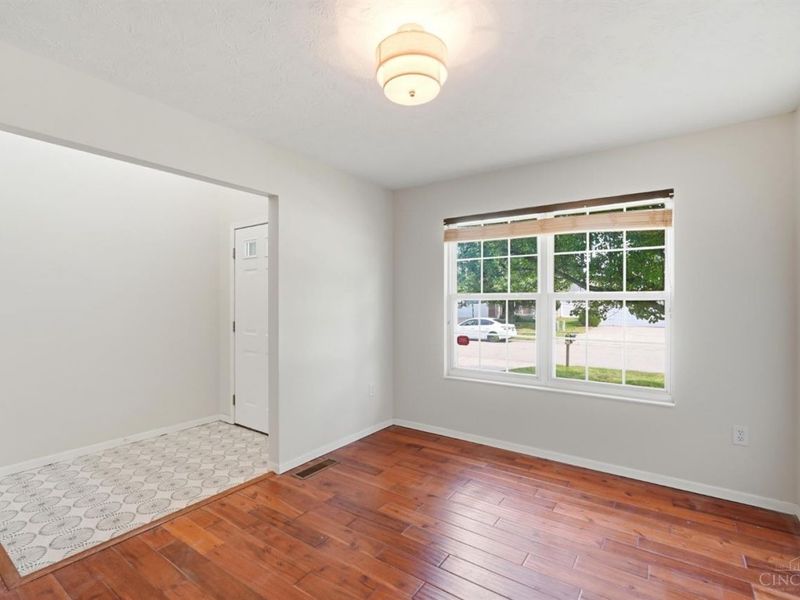 8427 Gettysburg Lane, Hamilton Township, OH 45039 Photo 17