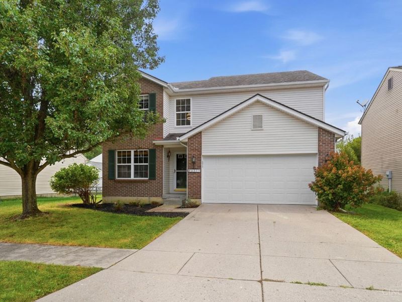 8427 Gettysburg Lane, Hamilton Township, OH 45039 Photo 2