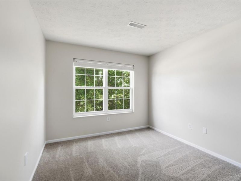 8427 Gettysburg Lane, Hamilton Township, OH 45039 Photo 32