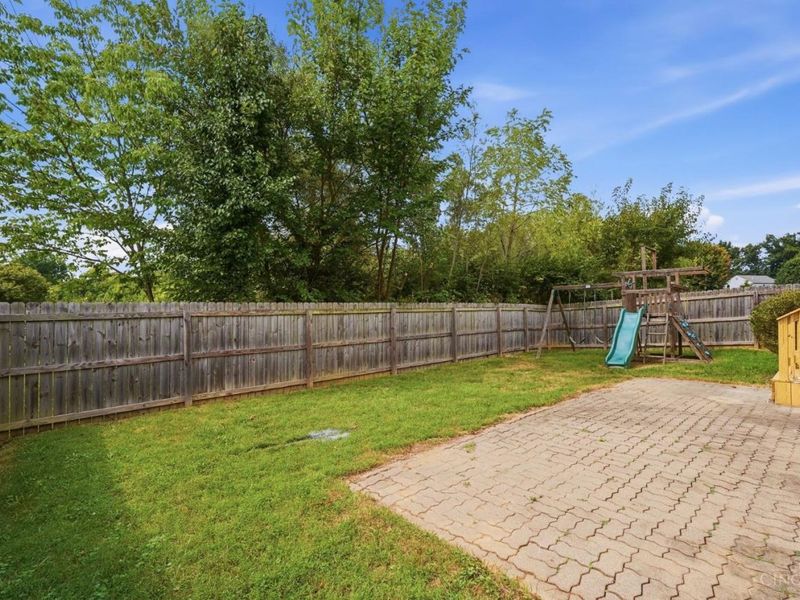 8427 Gettysburg Lane, Hamilton Township, OH 45039 Photo 45
