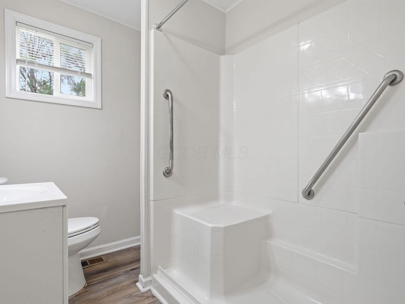 594 Whitethorne Avenue, Columbus, OH 43223 Photo 27