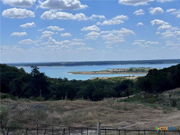 3527 Simmons Road , Belton, TX 76513