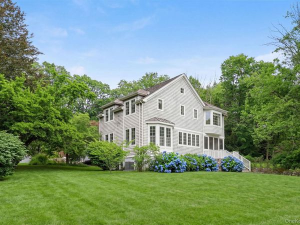 10 Hickory Lane, Bedford, NY 10506