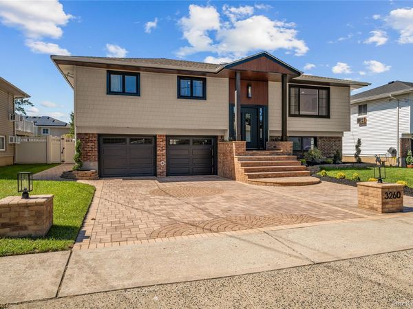 3260 Shore Road , Oceanside, NY 11572