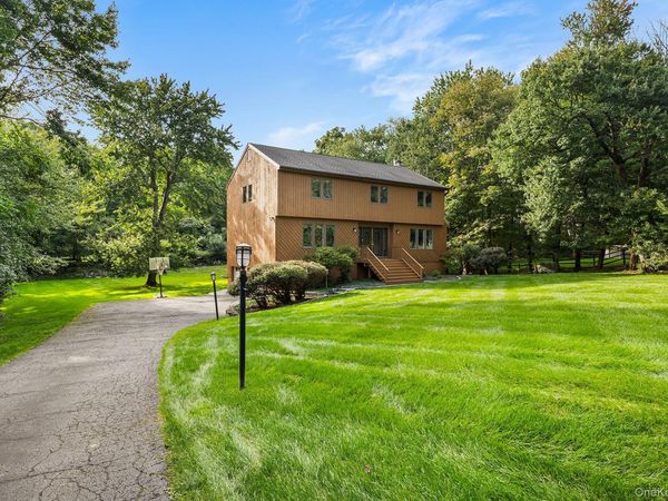 5 Rome Court , Cortlandt Manor, NY 10567