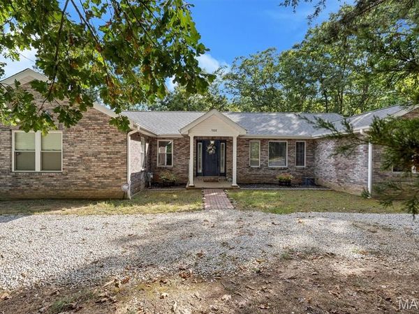 7008 Fawn Woods Drive , House Springs, MO 63051