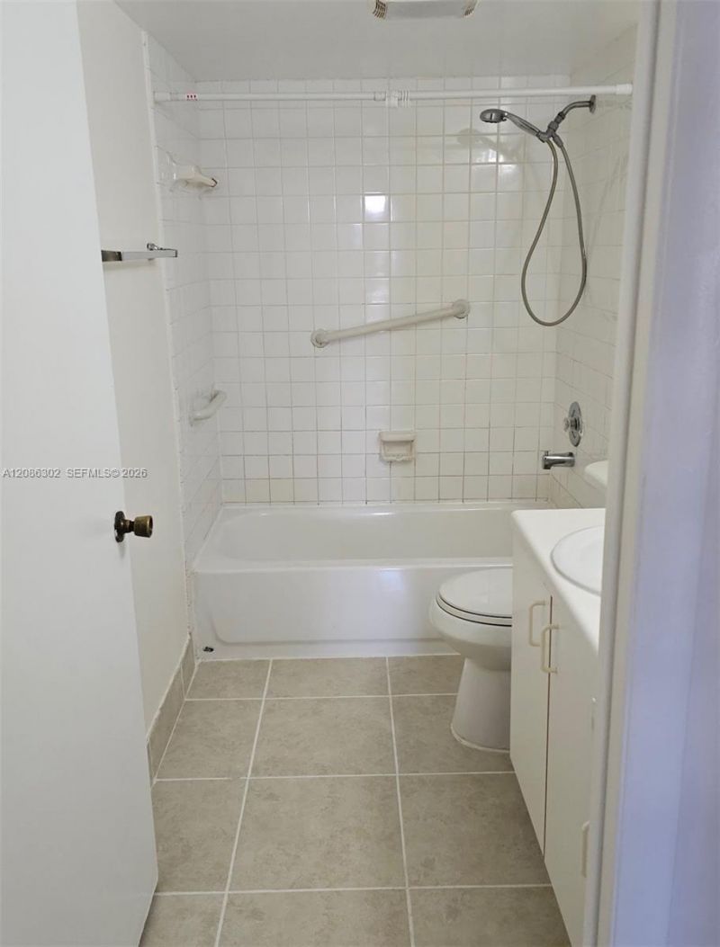 Please Call For Address, Unit A206, Miami, FL 33176 Photo