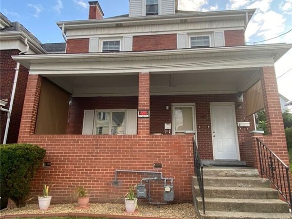522 Patton Ave , Jeannette, PA 15644