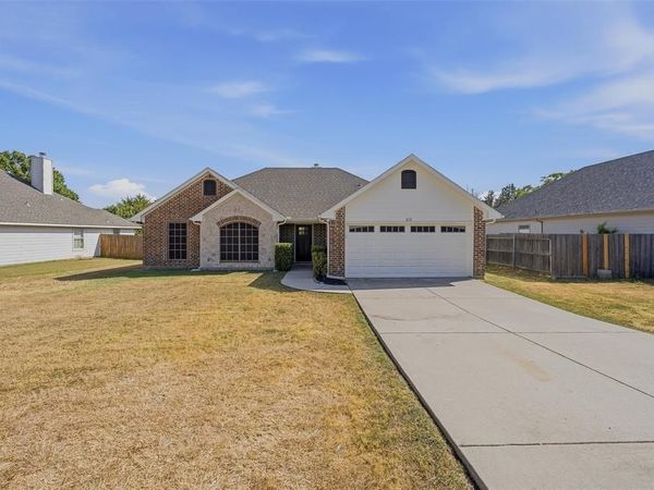 631 Lakeshore Boulevard , Oak Point, TX 75068