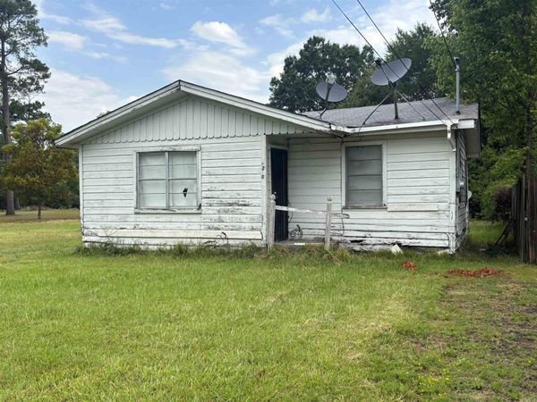 2701 W Pullen , Pine Bluff, AR 71602