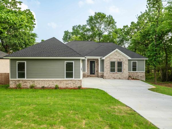 144 Skyline Drive, Hot Springs, AR 71913