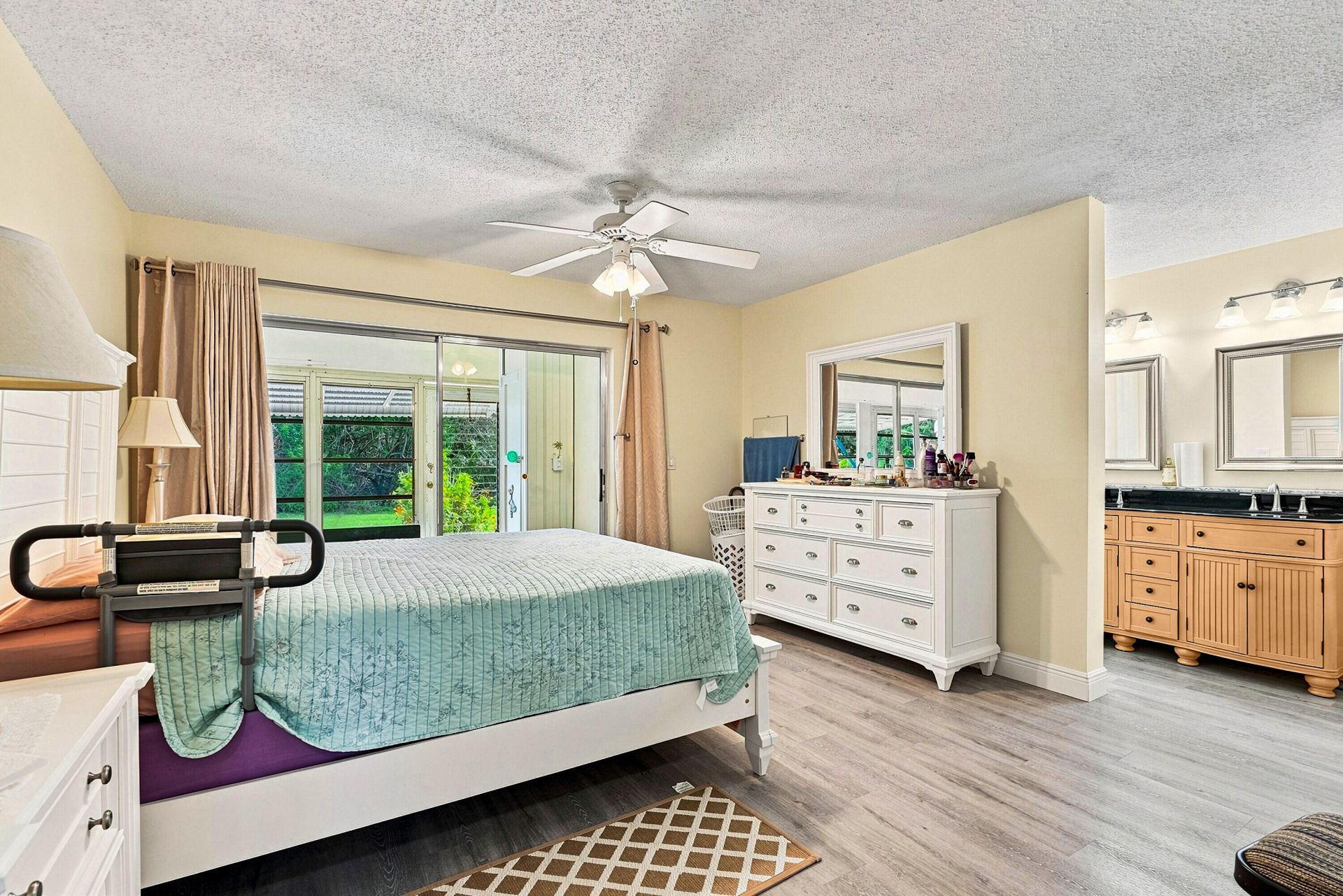 912 Savannas Point Drive, Unit Apt b, Fort Pierce, FL 34982 Photo