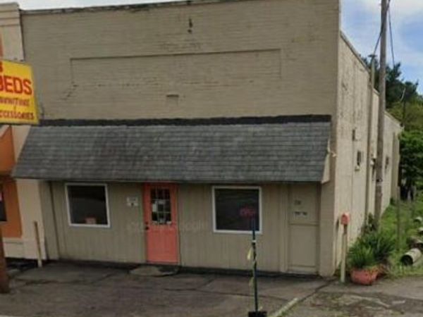 3328 Williamson RD NW, Roanoke, VA 24012