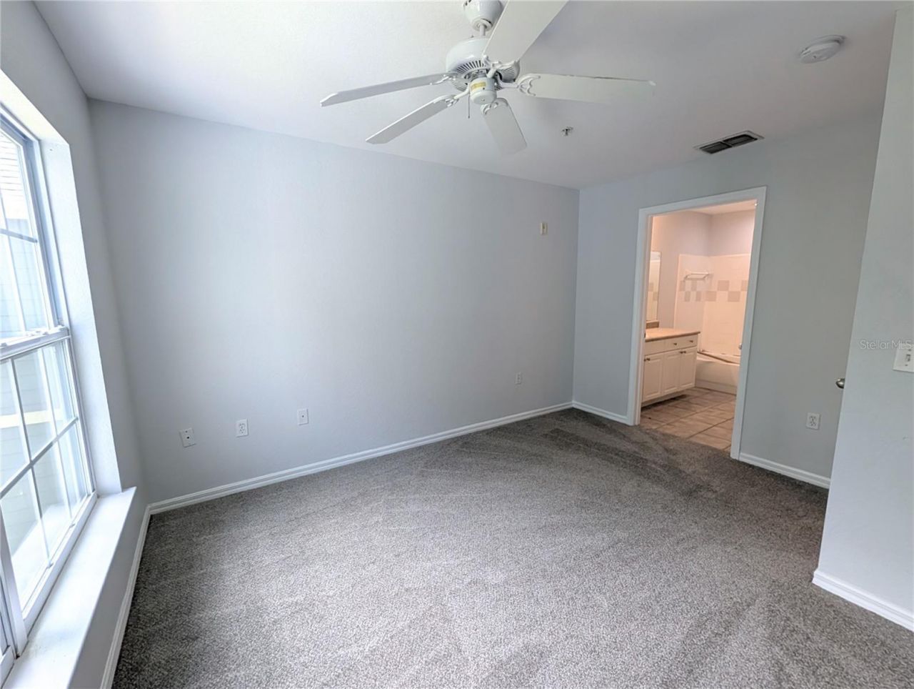 5581 Rosehill Road, Unit 205, Sarasota, FL 34233 Photo