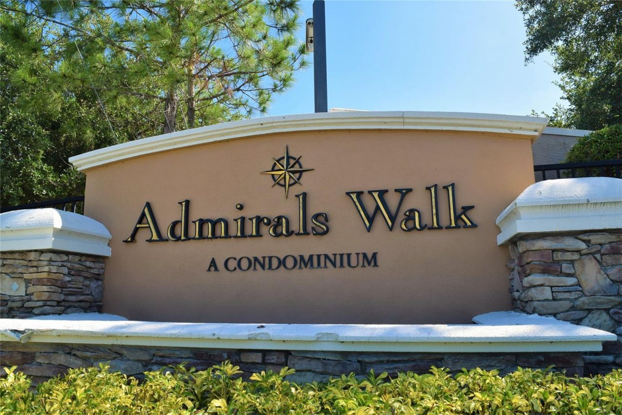 5581 Rosehill Road, Unit 205, Sarasota, FL 34233 Photo